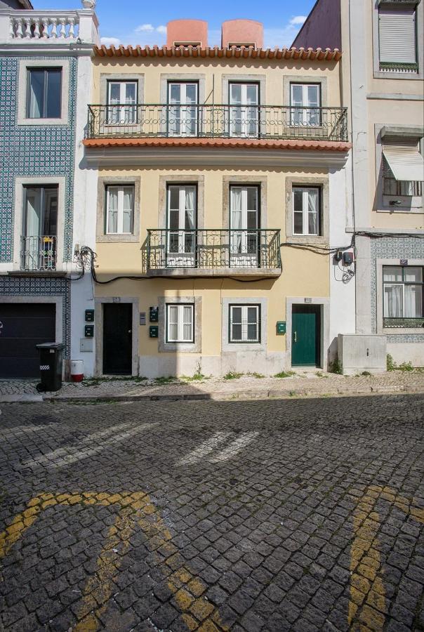 Modern 2 Bedroom Apartment In Estrela With Outside Terrace! Amazing For Families, Couples, Friends リスボン エクステリア 写真